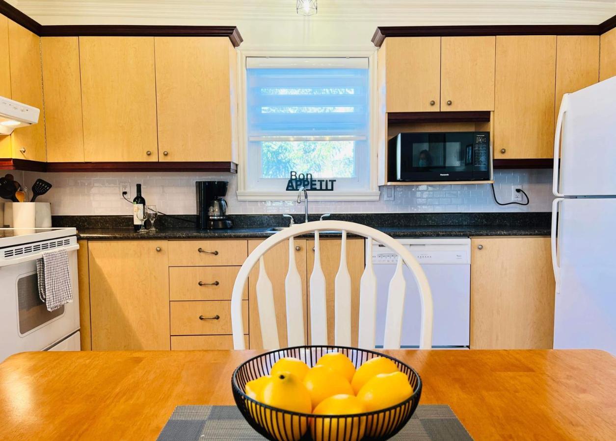 Superbe Condo Plage-Memphremagog Ngoại thất bức ảnh